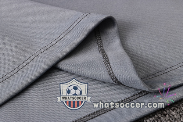 FC Liverpool Light Gray Tracksuit 2020-2021