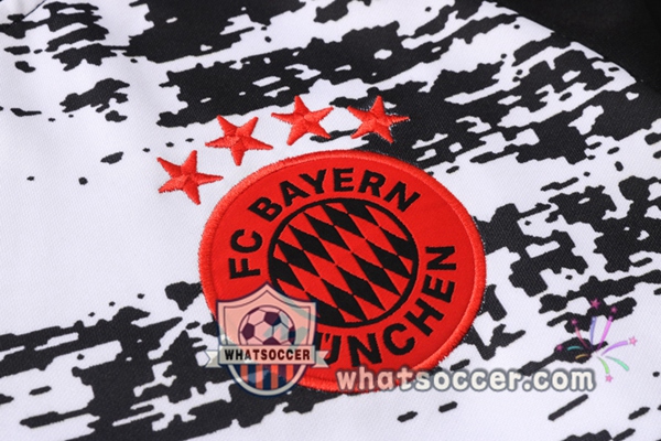 Bayern Munich White Black Tracksuit 2020-2021