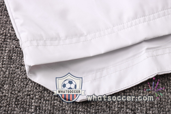 Manchester United White Windbreaker Hoodie 2020-2021