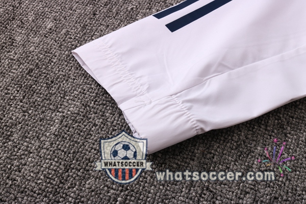 Juventus White Windbreaker Hoodie 2020-2021