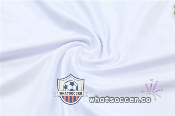 Manchester United White Black Tracksuit 2021-2022