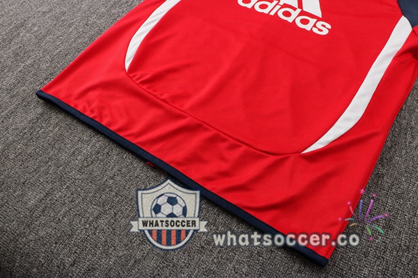Bayern Munich Red Training Jacket 2021-2022