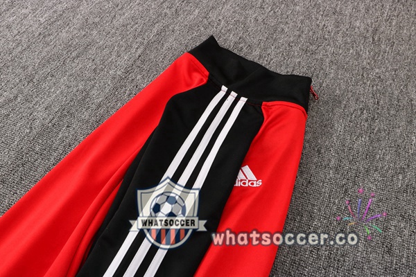Manchester United Red Training Jacket 2021-2022