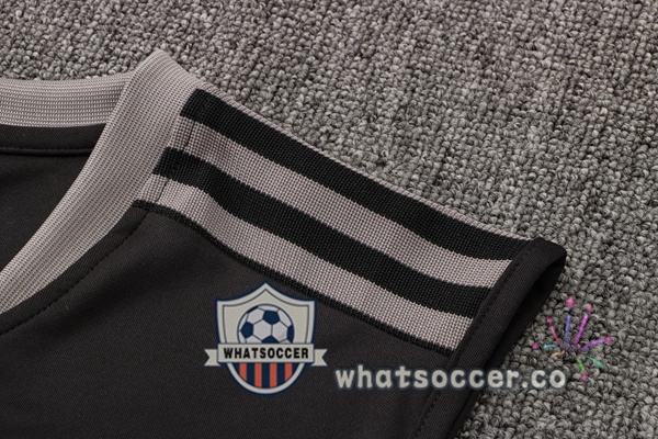 Juventus + Shorts Black Soccer Vest 2021-2022