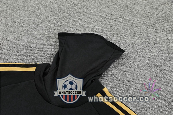 Juventus High Collar Black Tracksuit 2022-2023