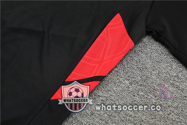 Bayern Munich High Collar Black Tracksuit 2022-2023