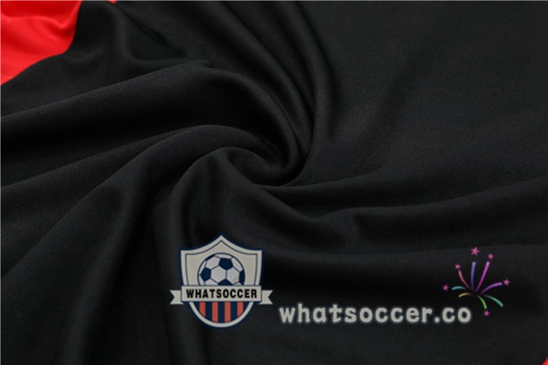 Bayern Munich High Collar Black Tracksuit 2022-2023