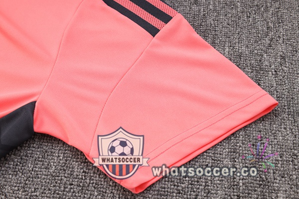 SC Internacional Training T-Shirts + Pants Rose 2022-2023