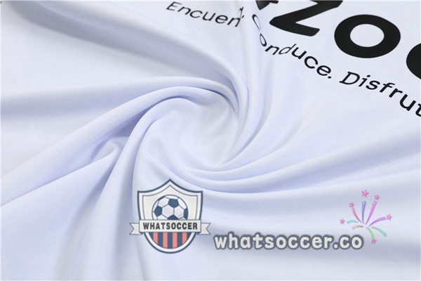 Valencia CF White Tracksuit 2022-2023