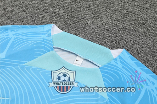 England Training T-Shirts + Shorts Blue 2022-2023