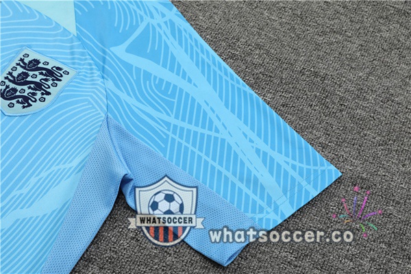 England Training T-Shirts + Shorts Blue 2022-2023