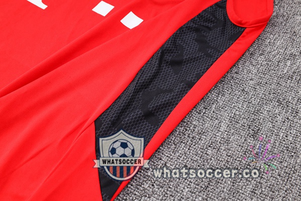 Bayern Munich + Shorts Red Soccer Vest 2022-2023