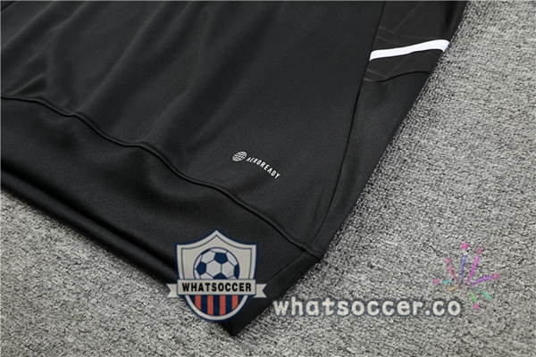 Manchester United Black Hooded Jacket 2022-2023