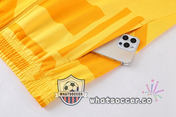 Manchester City Yellow Training Jacket 2022-2023