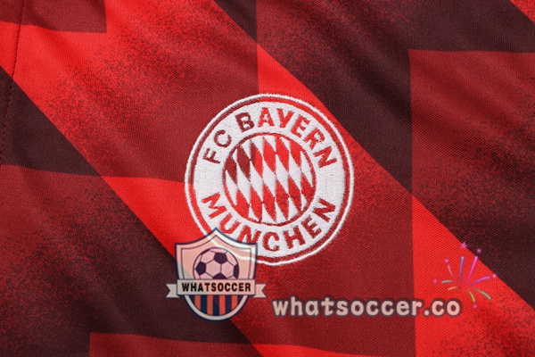 Training Polo Bayern Munich + Pants Red 2022-2023