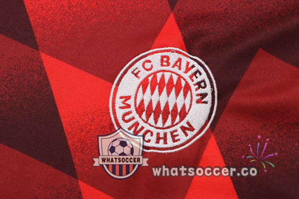 Bayern Munich Training T-Shirts + Pants Red 2022-2023