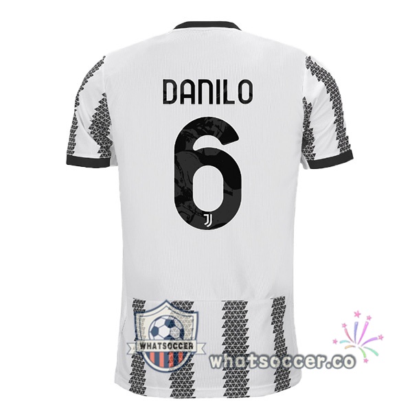 Juventus (DANILO 6) Home Soccer Jerseys White Black 2022-2023