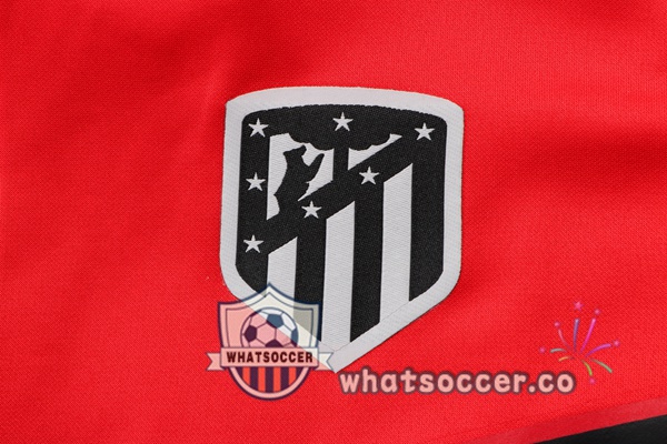 Atletico Madrid Red Hooded Jacket 2022-2023