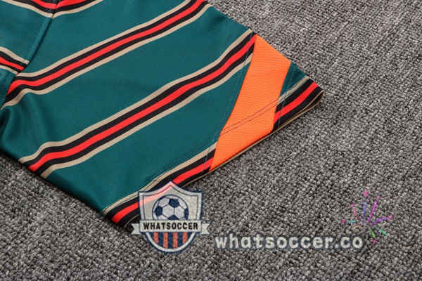 FC Liverpool Training T-Shirts + Pants Green 2022-2023