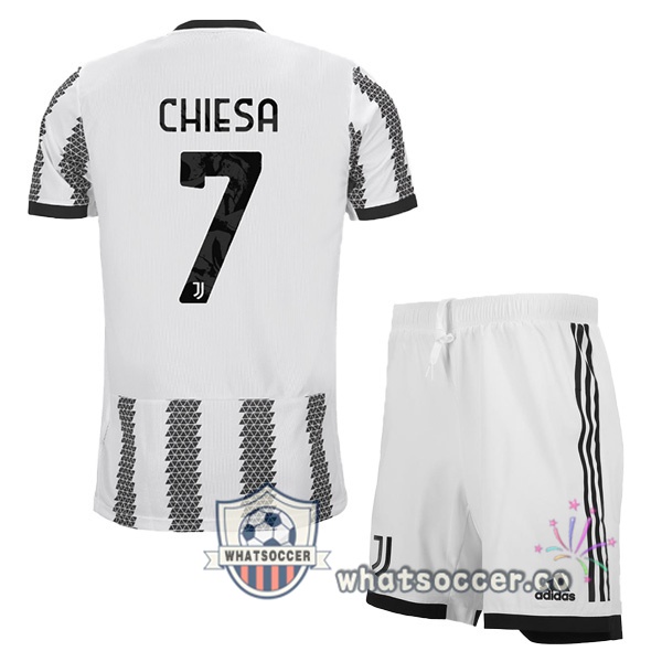 Juventus (CHIESA 7) Kids Home Soccer Jerseys White Black 2022-2023