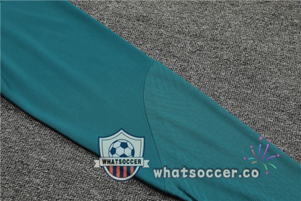 FC Liverpool Green Tracksuit 2022-2023