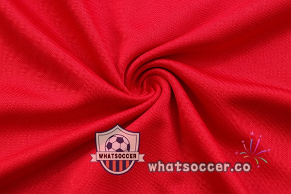 FC Liverpool Red Tracksuit 2022-2023