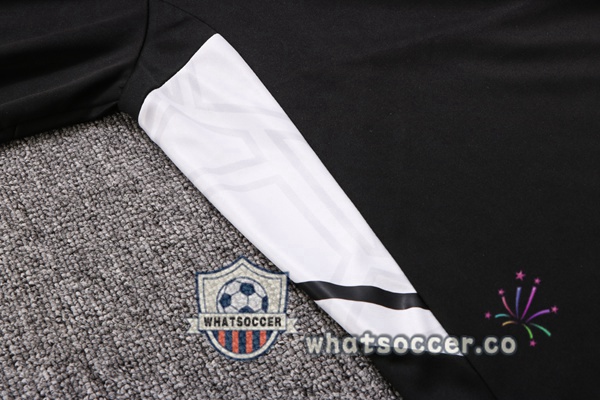 Juventus Black Tracksuit 2022-2023