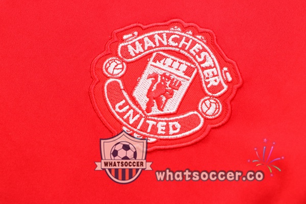 Manchester United Training T-Shirts + Shorts Red 2022-2023