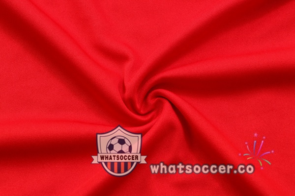 Manchester United Training T-Shirts + Shorts Red 2022-2023