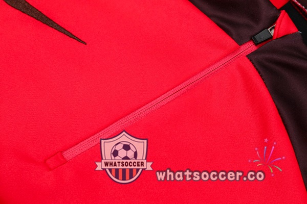 FC Liverpool Red Tracksuit 2022-2023