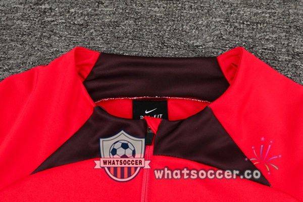FC Liverpool Red Tracksuit 2022-2023