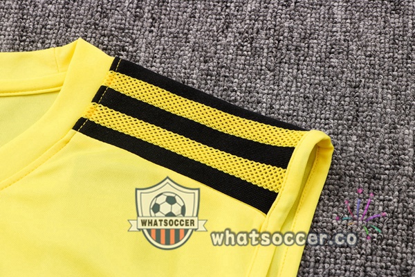 Flamengo + Shorts Yellow Soccer Vest 2022-2023