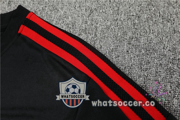Bayern Munich Training T-Shirts + Shorts Black 2022-2023