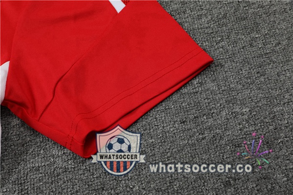 Manchester United Training T-Shirts + Shorts Red 2022-2023