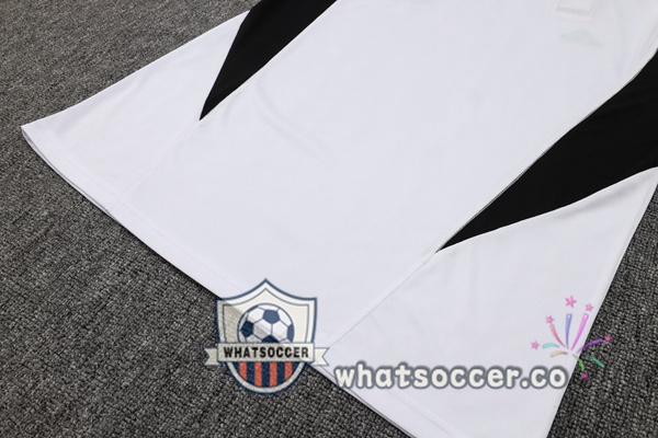 Bayern Munich Training T-Shirts + Shorts White 2023-2024
