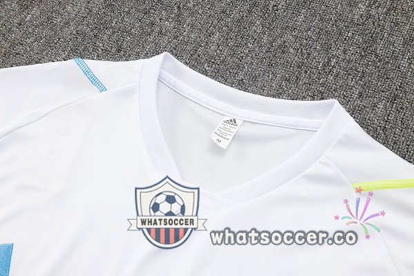 Arsenal Training T-Shirts + Shorts White 2023-2024
