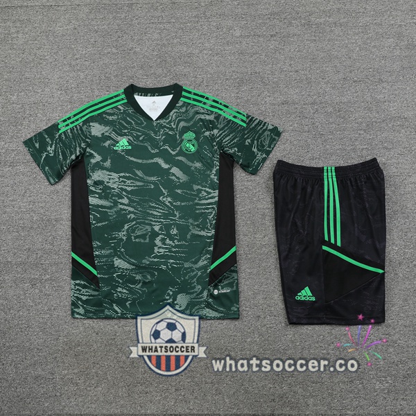 Real Madrid Training T-Shirts + Shorts Green 2023/2024
