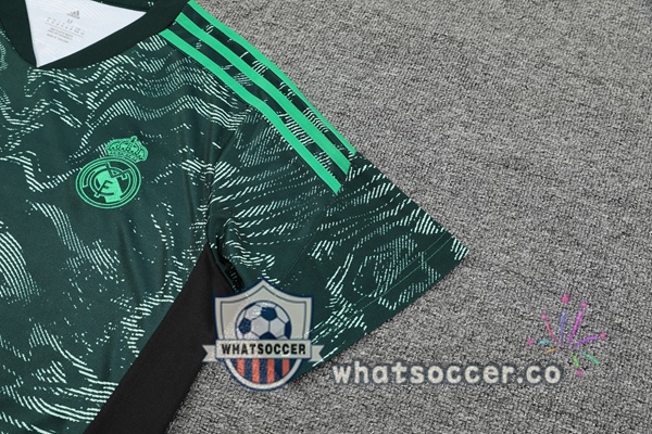 Real Madrid Training T-Shirts + Shorts Green 2023/2024