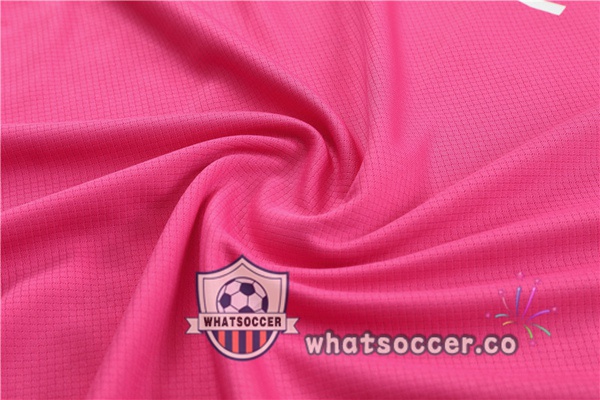 Juventus Training T-Shirts + Shorts Red 2023-2024