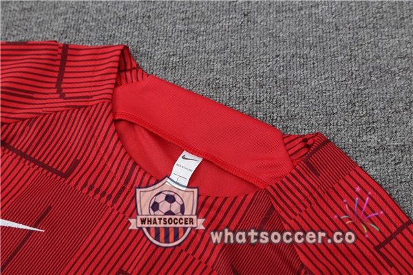 FC Liverpool Training T-Shirts + Shorts Red 2023-2024