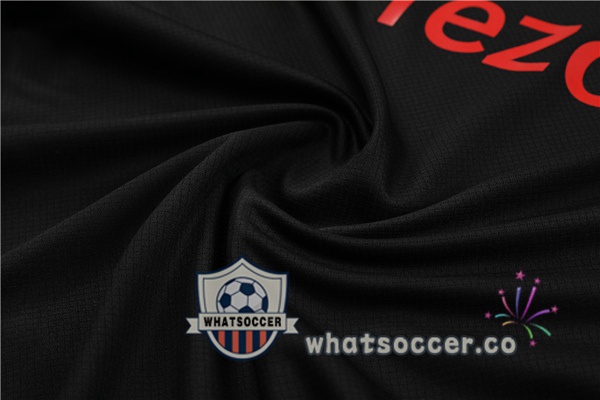 Manchester United Training T-Shirts + Shorts Black 2023-2024
