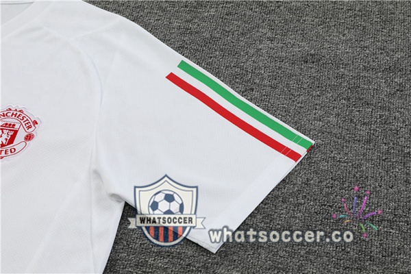 Manchester United Training T-Shirts + Shorts White 2023-2024