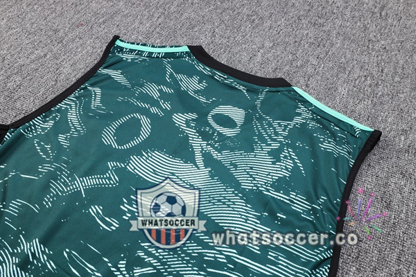 Real Madrid + Shorts Green Soccer Vest 2023-2024