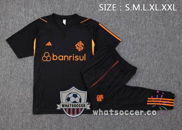 SC Internacional Training T-Shirts + Pants Black 2023-2024