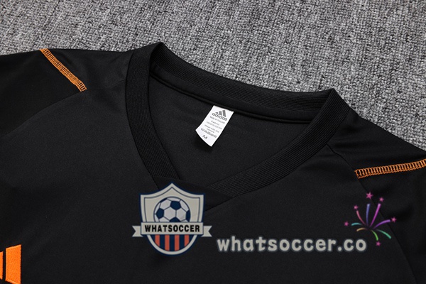 SC Internacional Training T-Shirts + Pants Black 2023-2024
