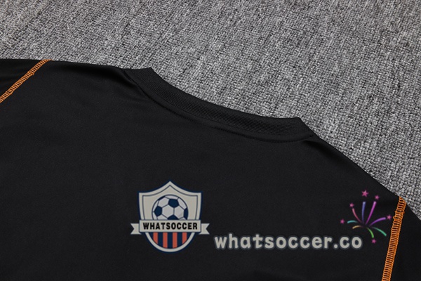 SC Internacional Training T-Shirts + Pants Black 2023-2024