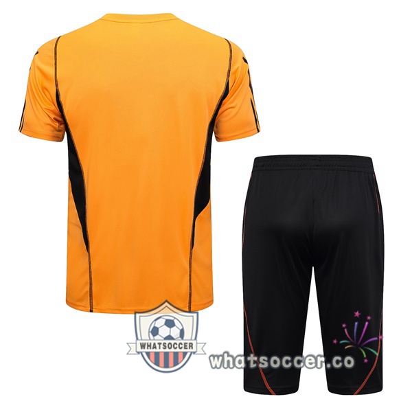 SC Internacional Training T-Shirts + Shorts Orange 2023-2024