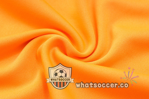 SC Internacional Training T-Shirts + Shorts Orange 2023-2024