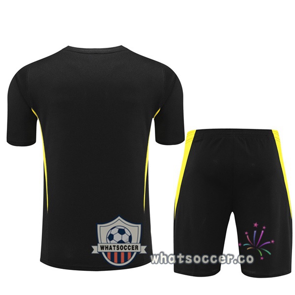Juventus Training T-Shirts + Shorts Black 2023-2024