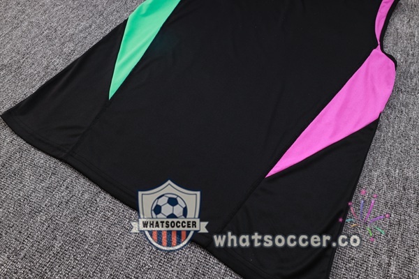 Bayern Munich Soccer Vest + Shorts Black 2023-2024